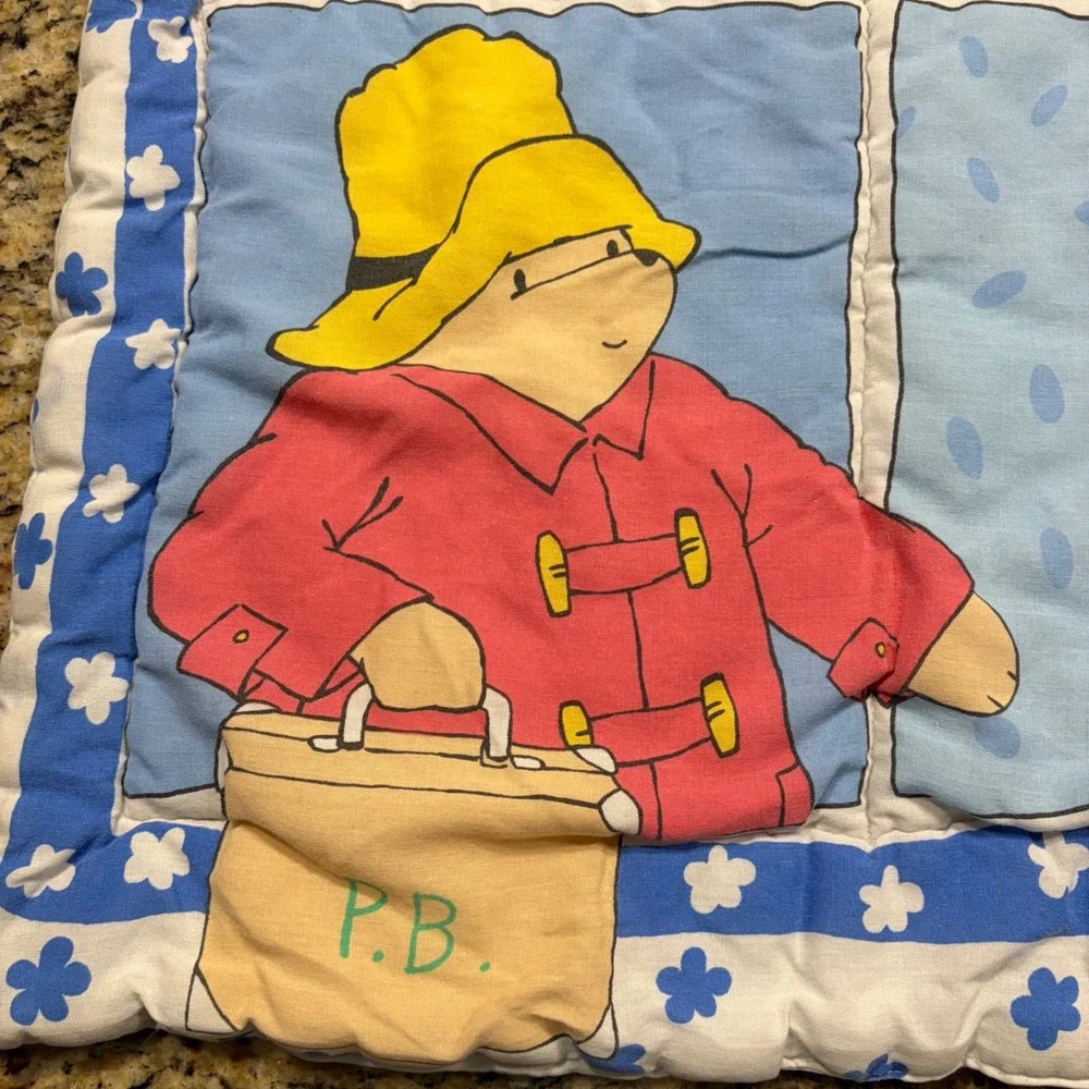 Vintage Paddington Bear Quilted Baby Blanket Nursery Wall Hanging Blue White v